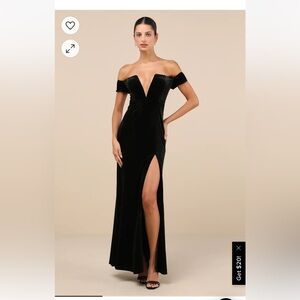 Lulus dress! Brand new with tags, never worn before. Size XS